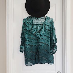 Love Stitch Scallop Print Edges Teal Blouse